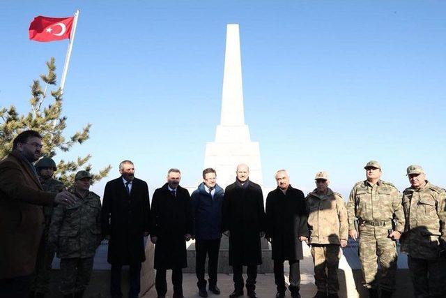 İçişleri Bakanı Soylu Türkiye-iran Sınırında