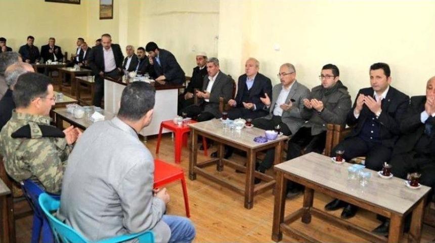 Miroğlu&rsquo;na Taziye İ&ccedil;in Ziyaret&ccedil;i Akını