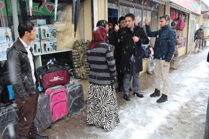 Kar Yağışı Altında Esnaf Ziyareti G2