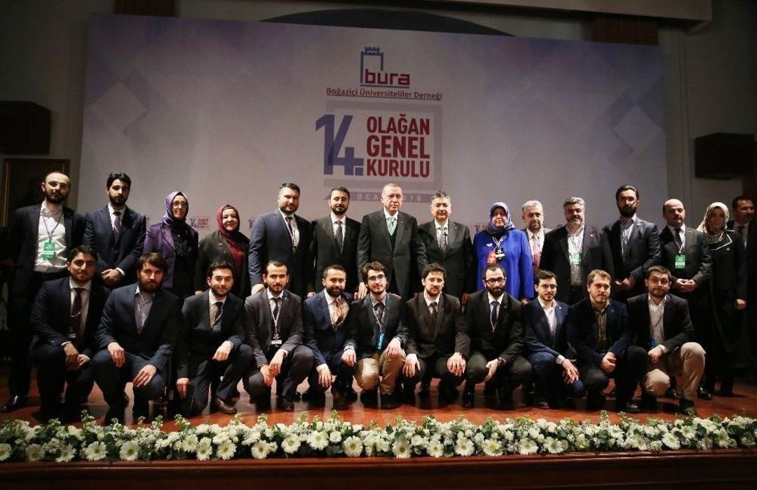 Cumhurbaşkanı Erdoğan: "zihnini Ve Y&uuml;reğini Amerika&rsquo;da Yaşayan Bir Şarlatana Adayan Mankurtlardan Bilim Adamı Da Olmaz, M&uuml;sl&uuml;man Da Olmaz"