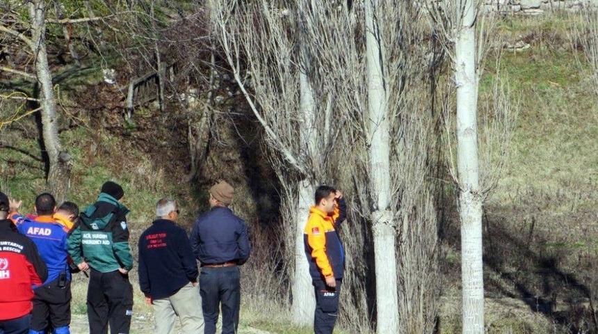 Cuma G&uuml;n&uuml; Kaybolan 84 Yaşındaki Adamın Cesedi Bulundu