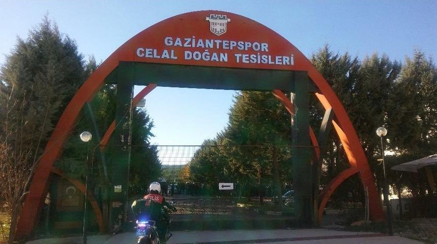 Gaziantepspor&rsquo;da Taraftarlar Kul&uuml;b&uuml; Bastı