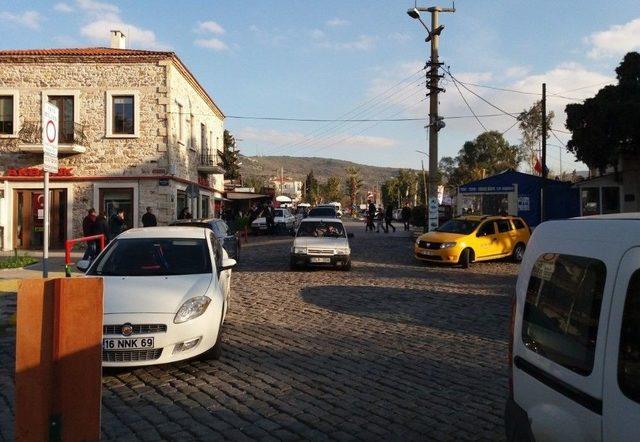 Foça’da Yazdan Kalma Bir Gün Yaşandı