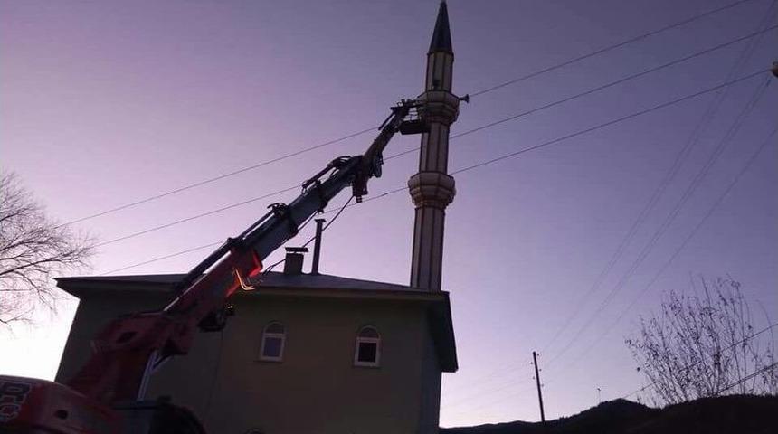 Hoparlörü Onarmak İçin Çıktığı Minarede Kalp Krizi Geçirip Öldü