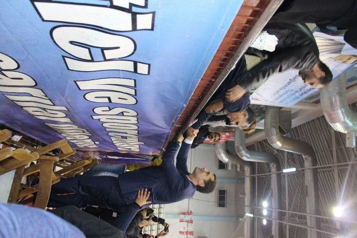 Chp İzmir İl Başkanı Deniz Yücel Oldu G3