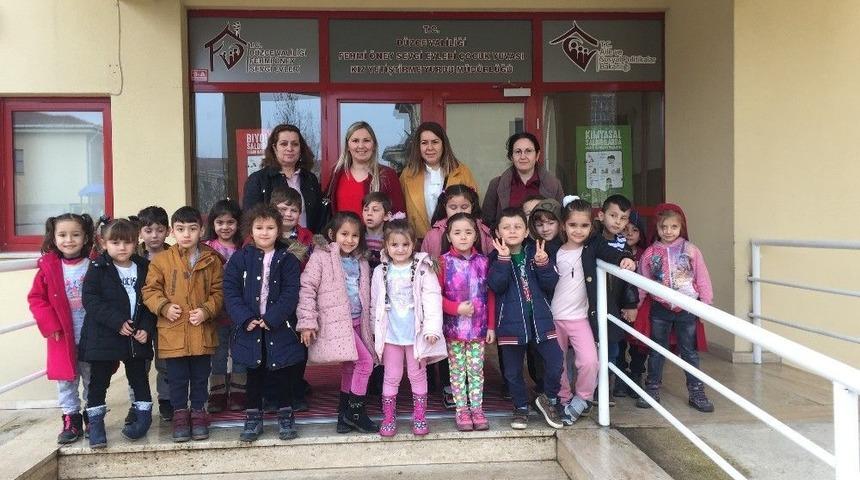 Minik Öğrenciler Bir Araya Geldi