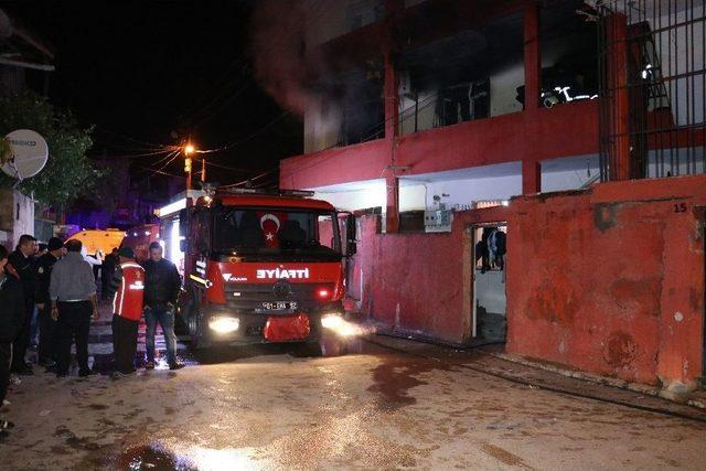 Korkutan Yangın, 3 Kadın Diri Diri Yanmaktan Son Anda Kurtuldu