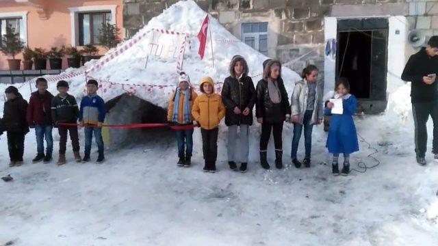 Ardahan’ın ’çılgın Projesi’ Ilgar Dağı Tünelini Bitmeden Çocuklar Temsili Açtı