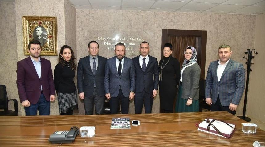 Gen&ccedil; Kocaeliler&rsquo;den Başkan Doğan&rsquo;a Ziyaret