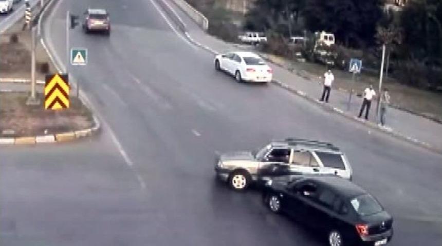 Trabzon&rsquo;da Kavşaklardaki Kazaların Tek Sebebi Dikkatsizlik