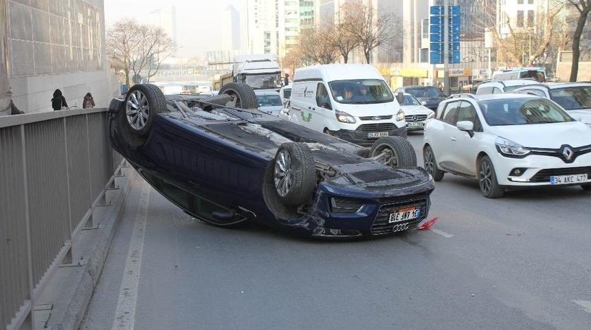 Maslak&rsquo;ta L&uuml;ks Otomobil Takla Attı: 1 Yaralı