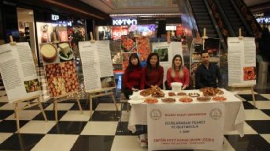 &Ouml;ğrenciler, Zonguldak&rsquo;ın Y&ouml;resel Lezzetlerini Tanıttı