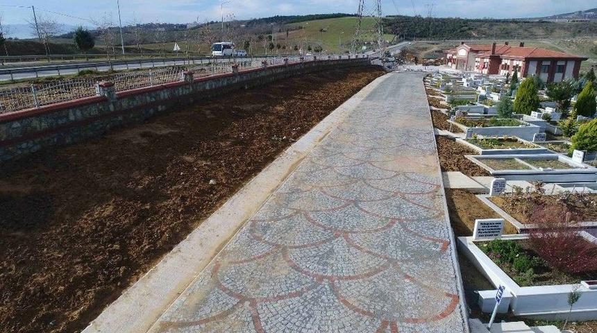 Kocaeli&rsquo;de Mezarlıklar Yenileniyor