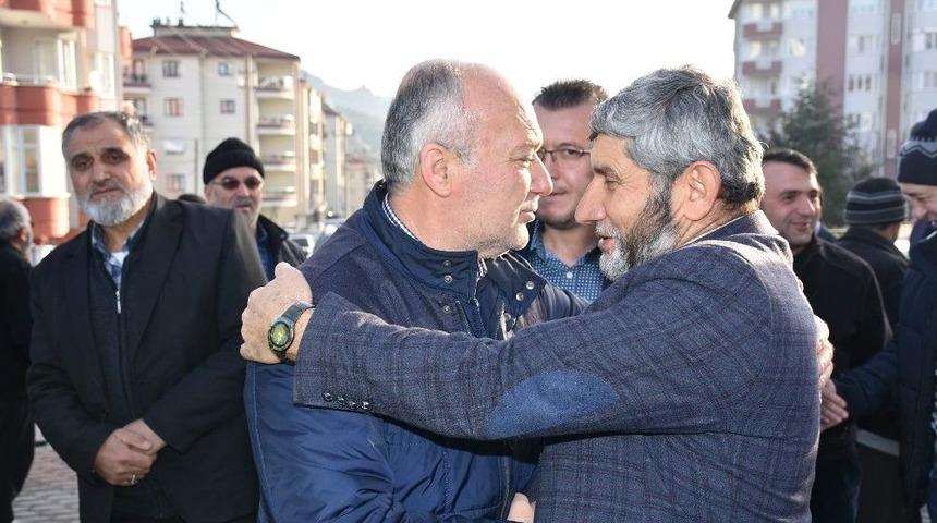 Dursunbey Belediye Başkanı Umre&rsquo;ye Gitti