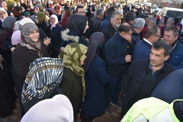 Dursunbey Belediye Başkanı Umre’ye Gitti