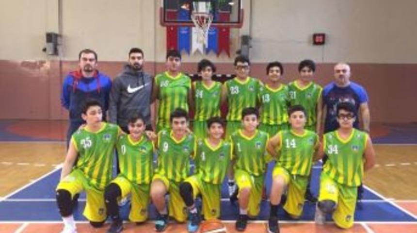 Başak Kolejii&rsquo;nin Yıldız Erkekleri Şampiyonluğa Bir Adım Daha Yaklaştı