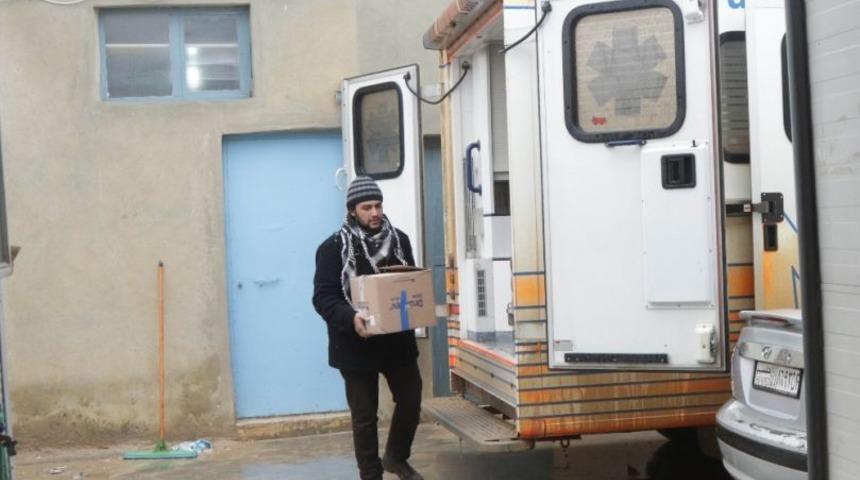 Suriye&rsquo;deki Hastanelere Serum Yardımı