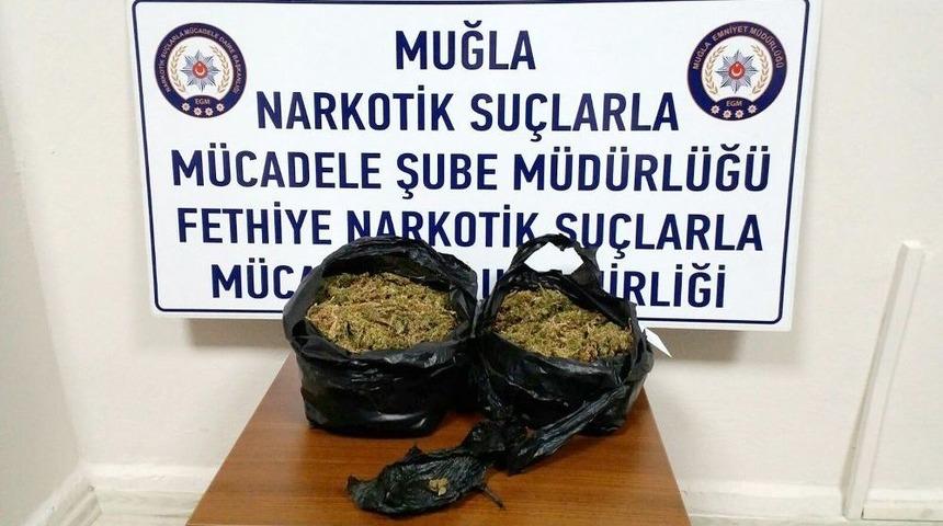 Narkotik Ekipleri Uyuşturucuya Ge&ccedil;it Vermiyor