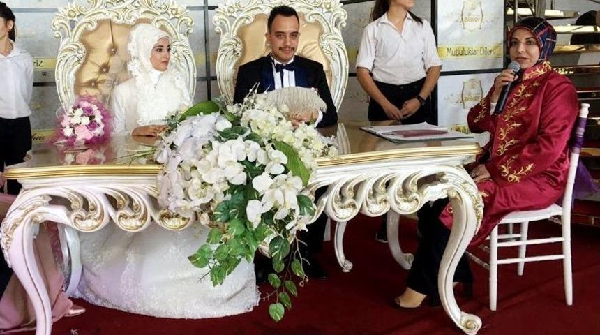 Meram&rsquo;da 2017&rsquo;de 2572 Nikah Kıyıldı