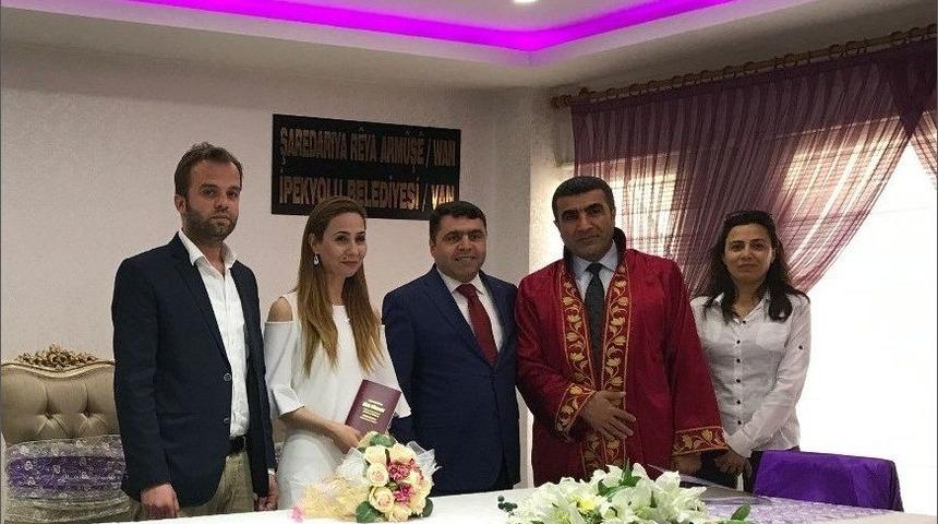 İpekyolu Belediyesinden Evlenecek &Ccedil;iftlere B&uuml;y&uuml;k Kolaylık