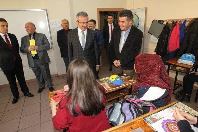 Kaymakam Güler Ve Başkan Köşker Ziya Gökalp Lisesi’ne Konuk Oldu