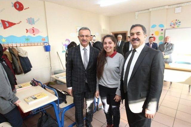 Kaymakam Güler Ve Başkan Köşker Ziya Gökalp Lisesi’ne Konuk Oldu