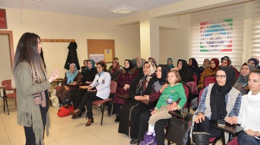 Mel-mek Kursiyerlerine &rsquo;evlilik &Ouml;ncesi Eğitim Semineri&rsquo; Verildi