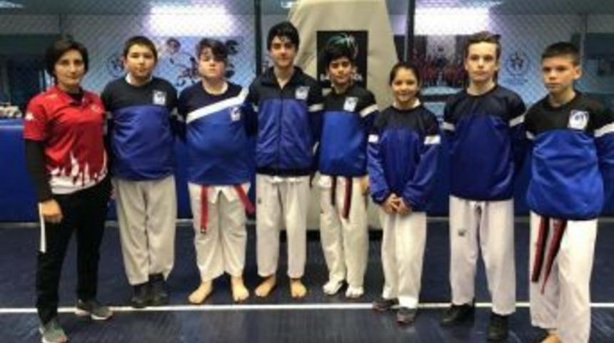 Yunusemreli Tekvandoculardan B&uuml;y&uuml;k Başarı