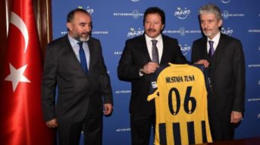 Başkan Tuna&rsquo;dan Ankarag&uuml;c&uuml;&rsquo;ne M&uuml;jde