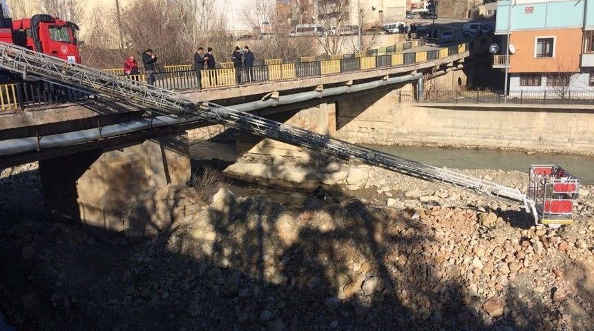 Bayburt&rsquo;ta Patlamamış Top Mermisi Bulundu