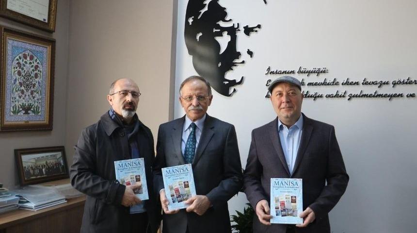 Araştırmacılara Yol G&ouml;sterecek Kitap 2 Bu&ccedil;uk Yılda Hazırlandı