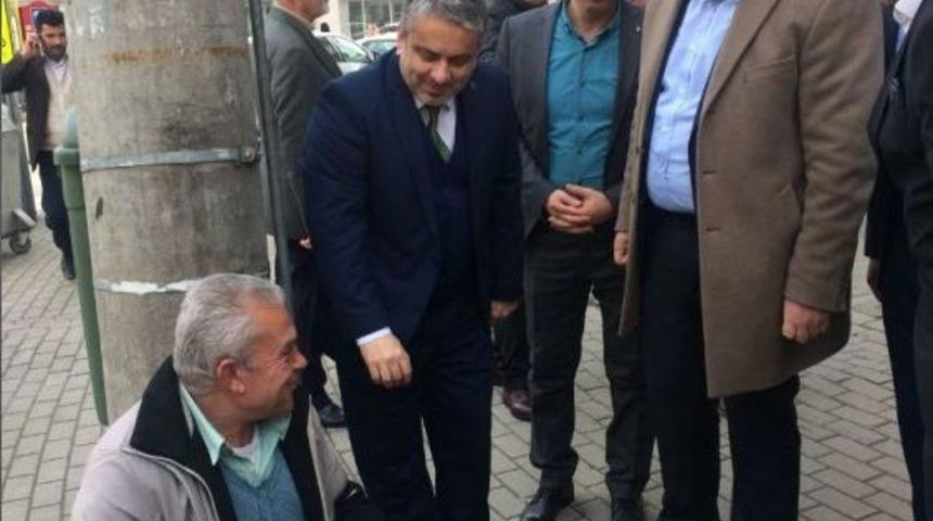 Ak Parti Sahaya İndi