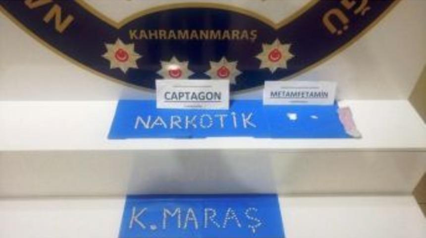 Uyuşturucu Satıcısı Minib&uuml;ste Yakalandı