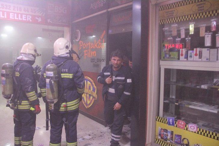 Bolu’da 6 Katlı İş Hanında Yangın Paniği G3