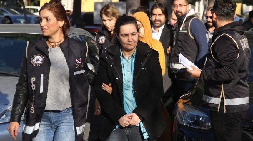 Adil &Ouml;ks&uuml;z İle Toplantıya 4 Tutuklama