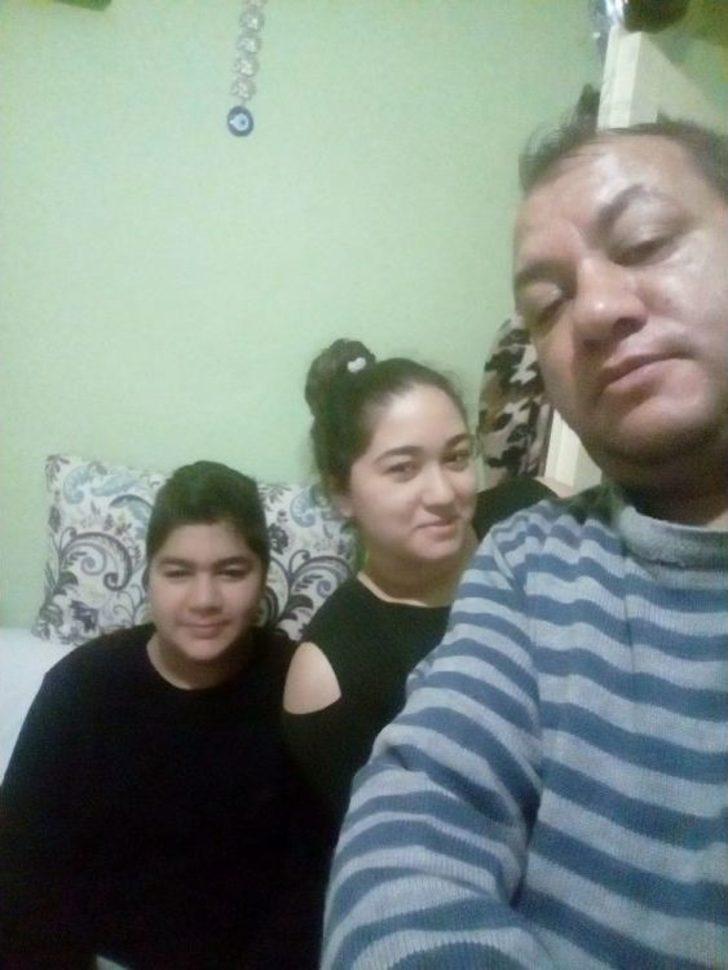 (özel Haber) Son Olarak Okulun Kamerasına Takıldı.... Gözü Yaşlı Baba 10 Gündür Kayıp Liseli Kızını Arıyor G4