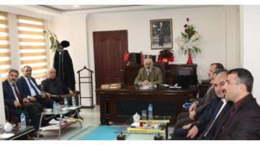 Muradiye&rsquo;de İl&ccedil;e M&uuml;ft&uuml;leri Toplantısı