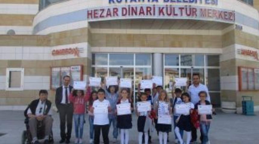 Aslanapa Halk Eğitim Merkezi Konsere Hazırlanıyor