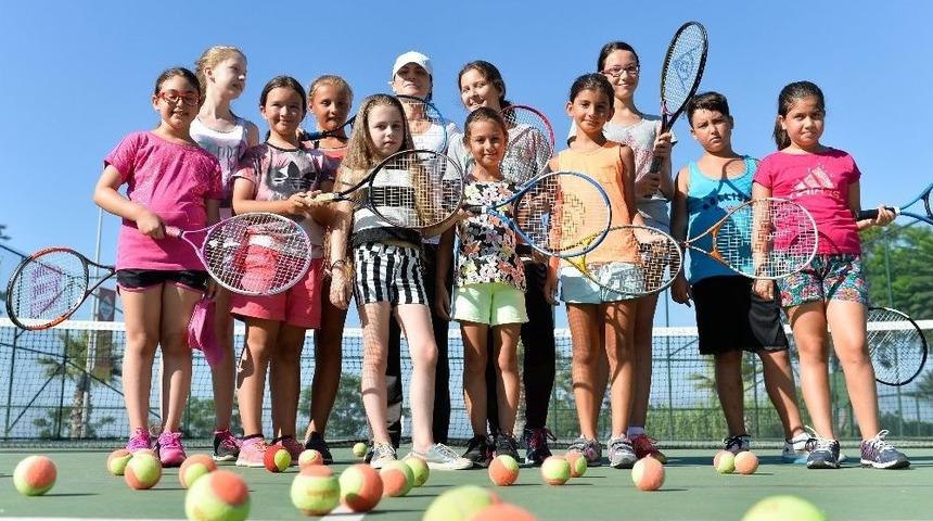 Muratpaşa Spor Okullarında 2 Yeni Branş