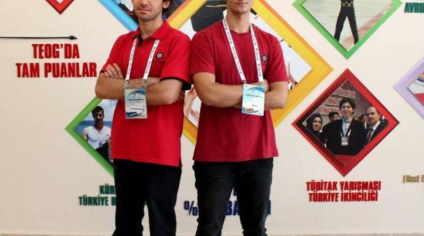 İhlas Koleji &Ouml;ğrencileri T&uuml;bitak Kış Okuluna Katılma Hakkı Kazandı