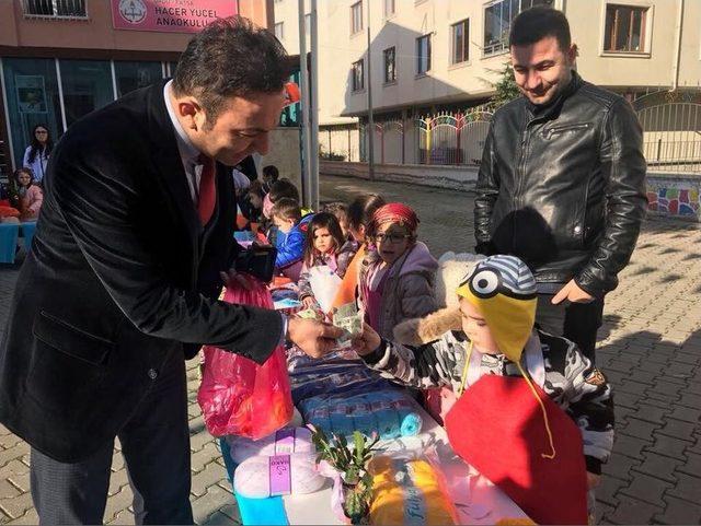 Minik Öğrencilerden Anlamlı Kampanya