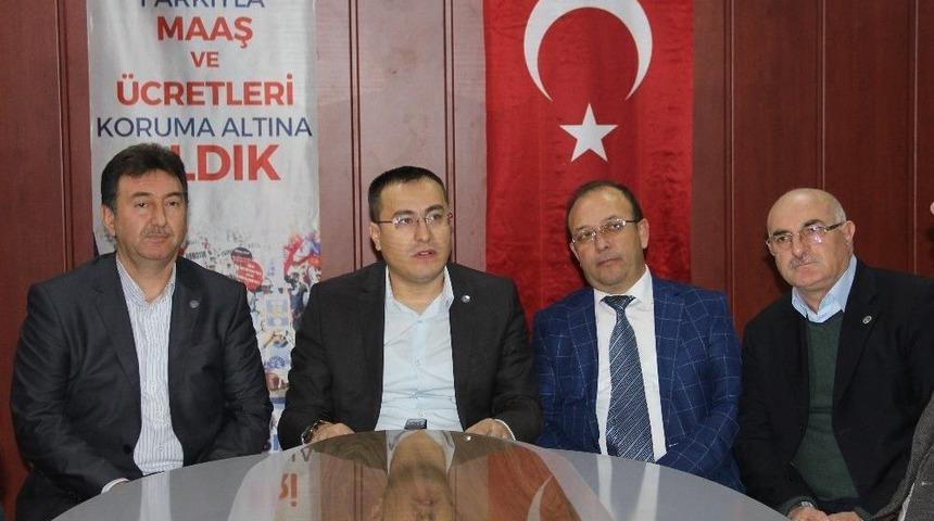 Eğitim Bir-sen&rsquo;den Gazetecilere Kutlama