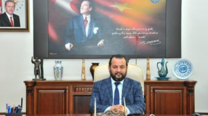 Rektör Akgül: “gazeteciler, Kuşkusuz Takdire Şayan Bir Mesleği İcra Etmektedirler”