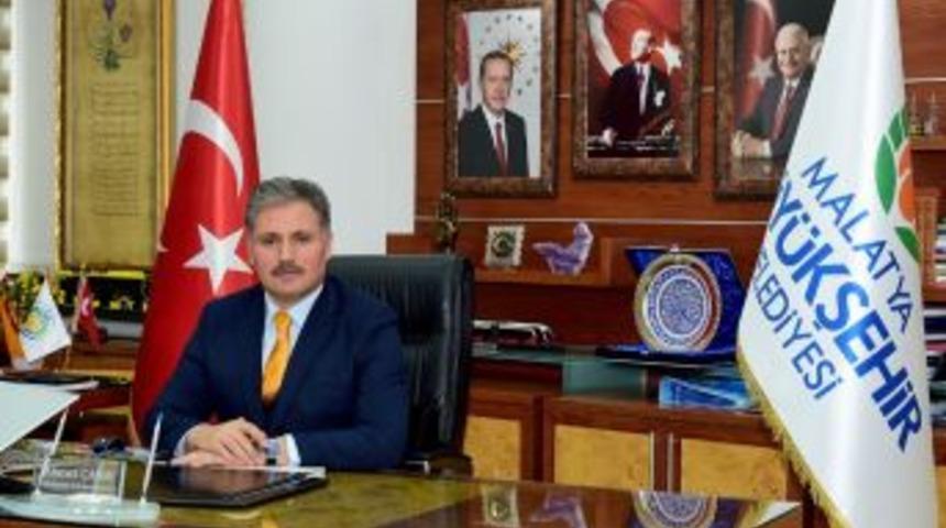 Başkan &Ccedil;akır&rsquo;dan, &Ccedil;alışan Gazeteciler G&uuml;n&uuml; Mesajı