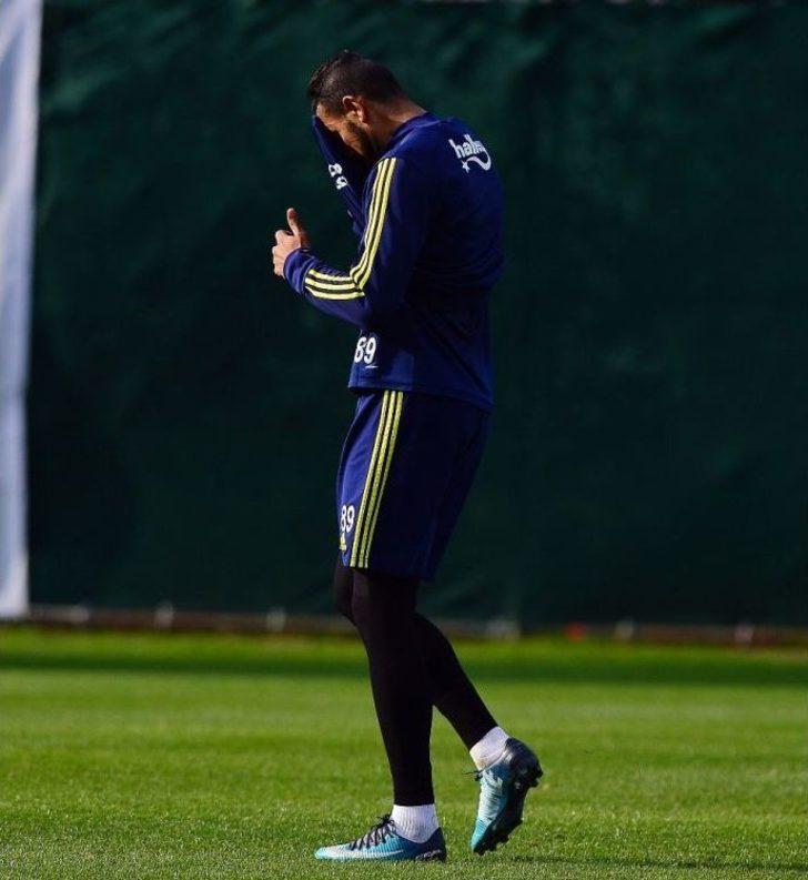 Fenerbahçe’de Josef Antrenmanı Yarıda Bıraktı G3