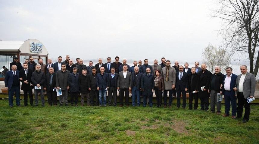 Kartepe&rsquo;de Yerel Buluşma, Ayg&uuml;n Ve &Uuml;z&uuml;lmez Muhtarlarla Bir Araya Geldi