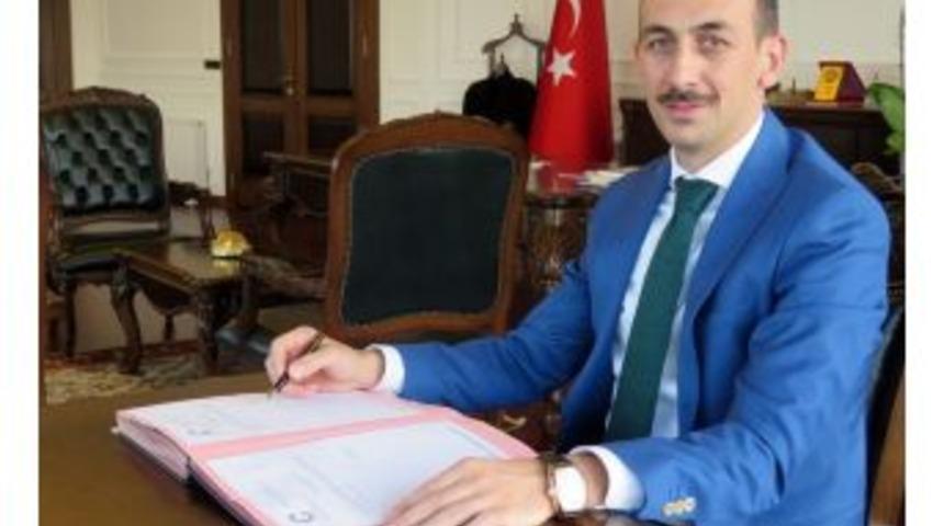 &Ccedil;i&ccedil;ekli&rsquo;den 10 Ocak &Ccedil;alışan Gazeteciler G&uuml;n&uuml; Mesajı