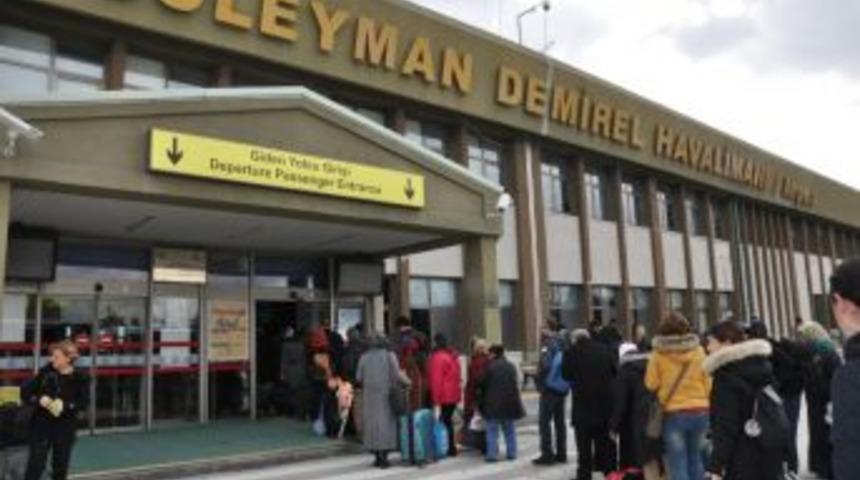 Aralık Ayında Sd&uuml; Havalimanında 7 Bin 659 Yolcuya Hizmet Verildi