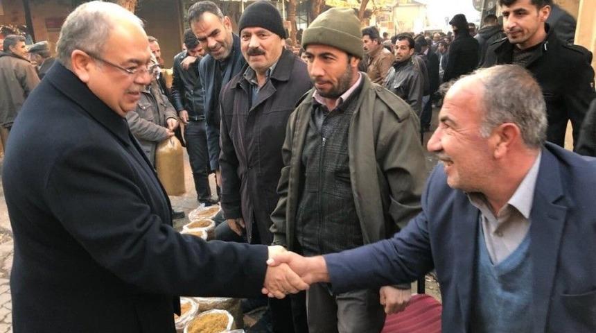 Başkan Kutlu Oturak&ccedil;ı Pazarı Esnafıyla Bir Araya Geldi