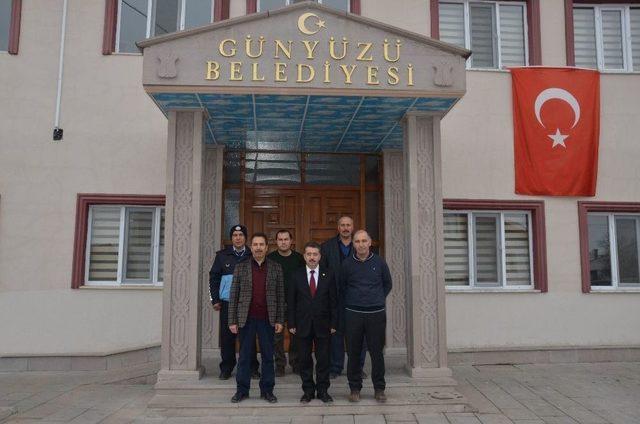 Günyüzü Belediyesinde Sosyal Denge Tazminatı Sözleşmesi İmzalandı